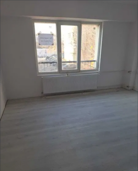 Vatra Luminoasa x Mihai Bravu x Piata Muncii, 7 min. metrou Muncii.